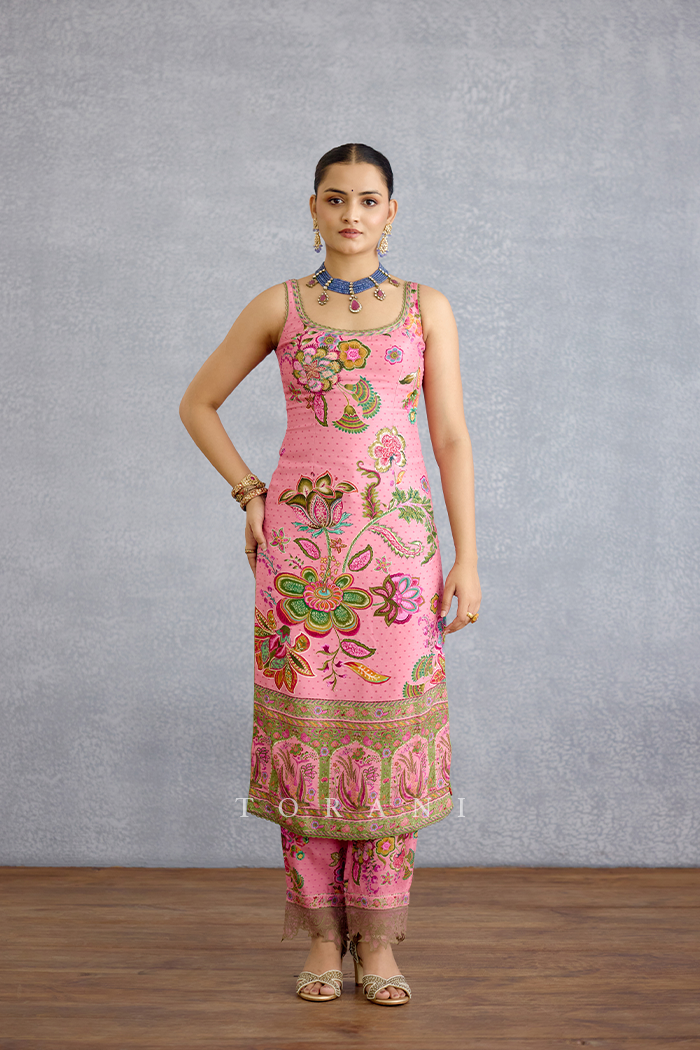 Pankaja Anvita Kurta Set