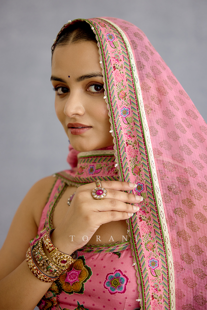 Pankaja Anvita Kurta Set