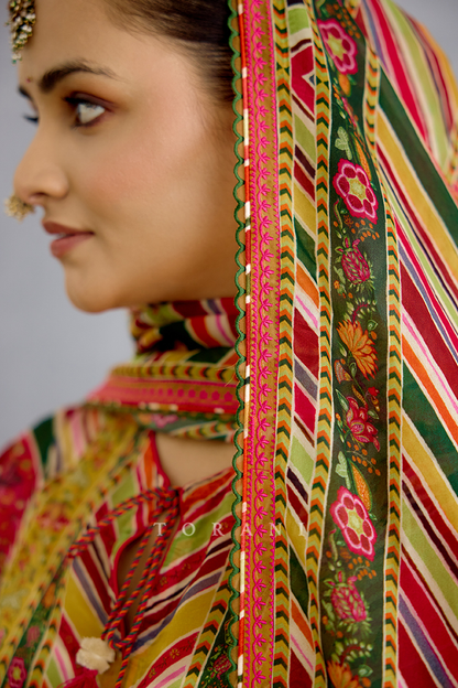 Chitrangi Asthika Kurta Set