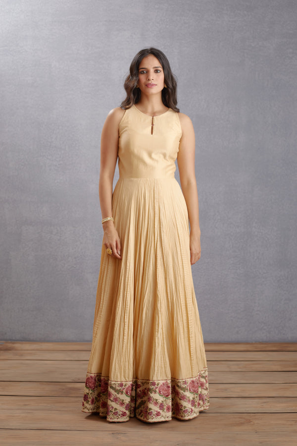 Kasturi Dhuni Jacquard Jacket Set