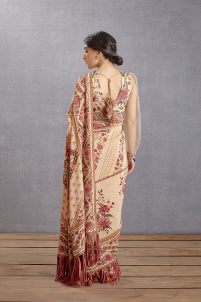Kasturi Taahira Saree