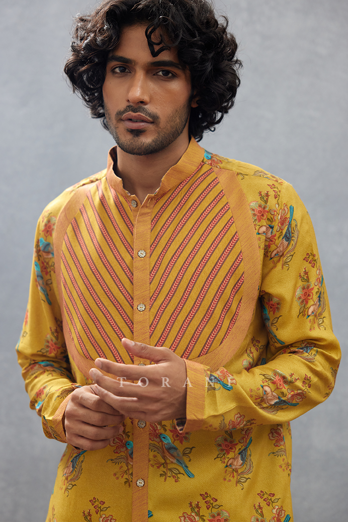 Sunehra Qamar Kurta Set