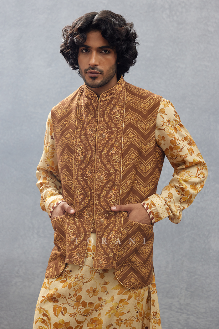 Dahliya Aahan Bandi Set