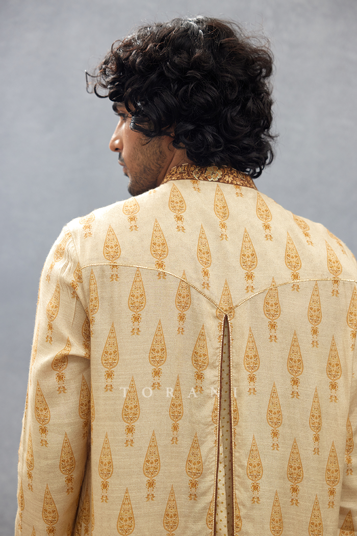 Dahliya Pravir Kurta Set