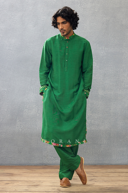 Panna Sahir Kurta Set