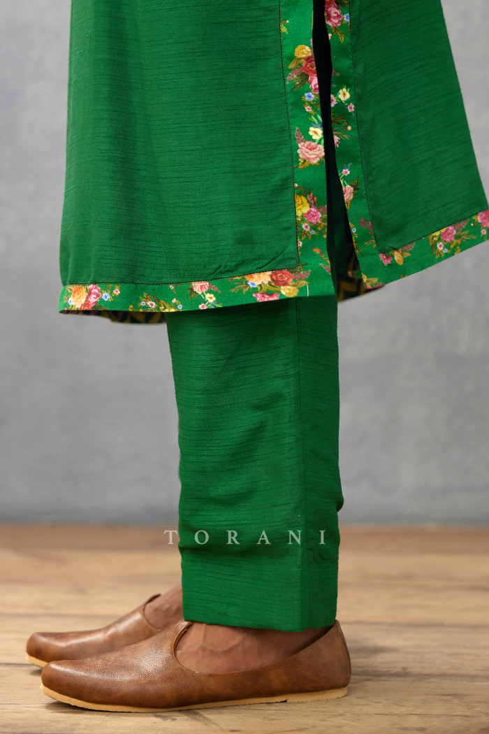 Panna Sahir Kurta Set