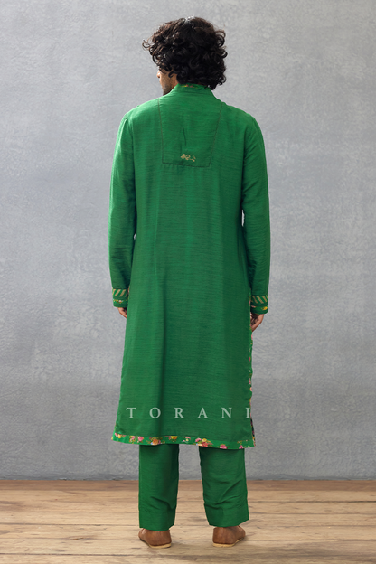 Panna Sahir Kurta Set