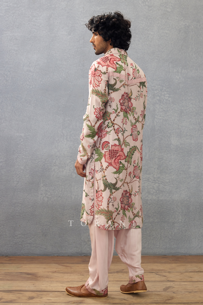 Gulaabi Ashfaq Kurta Set