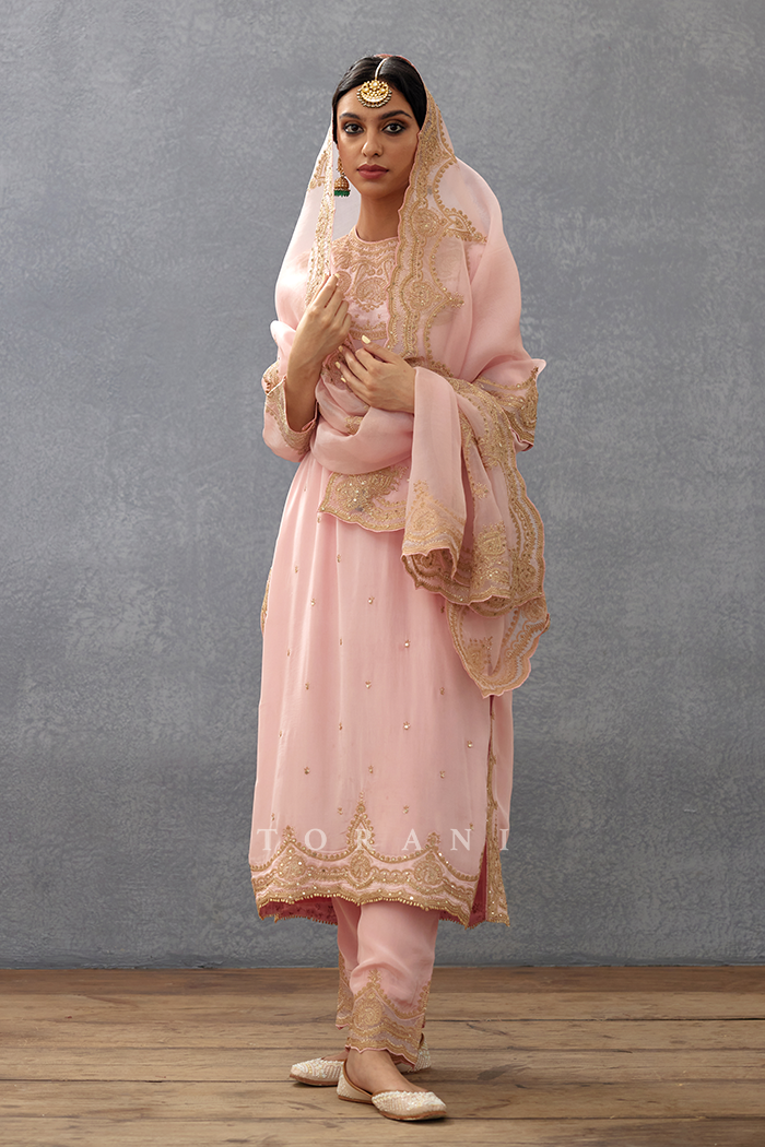 Gul-Mohar Urvi Kurta Set