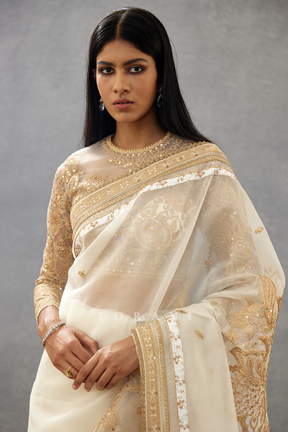 Gul-Bano Taashi Saree
