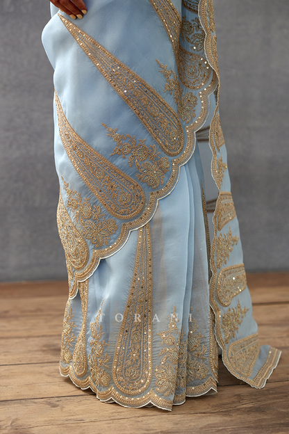 Gul-Nilofer Geetika Saree