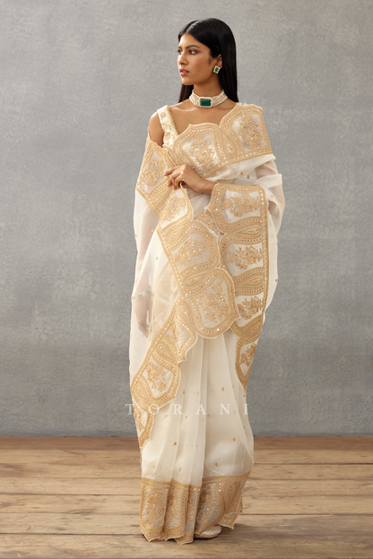 Gul-Bano Yashaswini Saree
