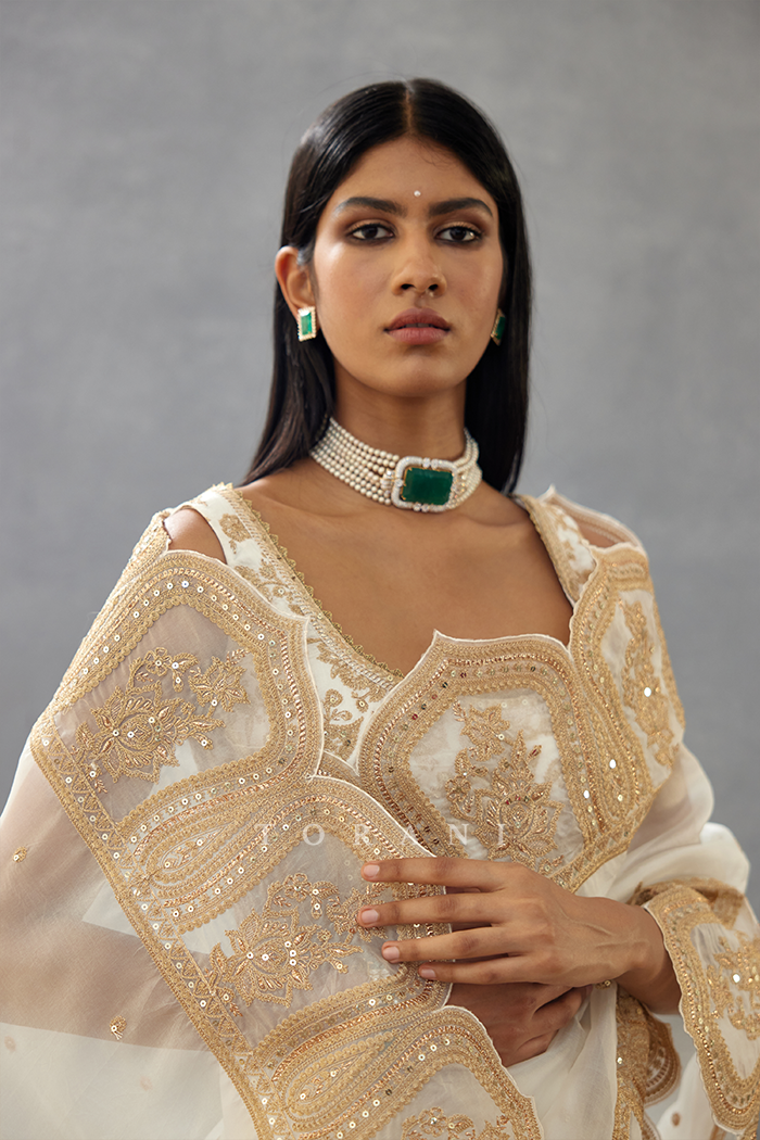 Gul-Bano Yashaswini Saree