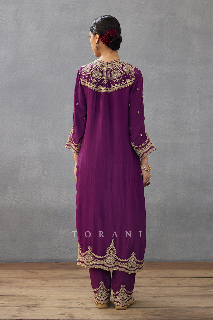Gul-Rez Urvi Kurta Set