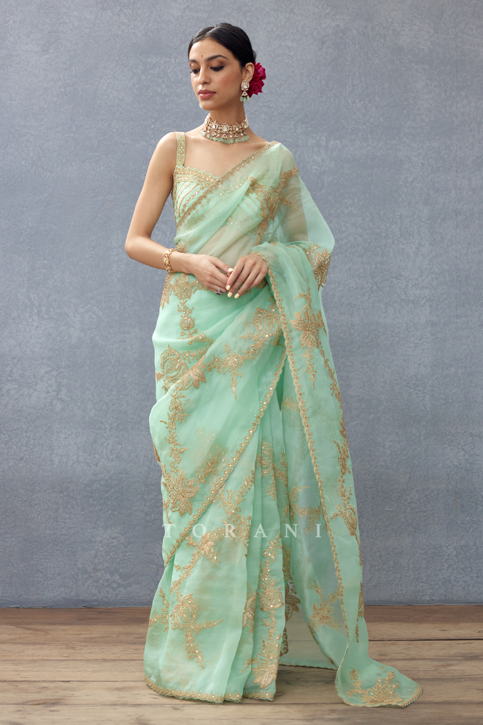 Gul-Neer Daavya Saree