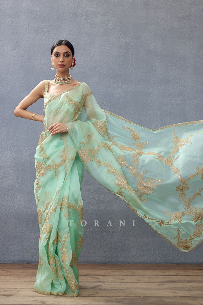 Gul-Neer Daavya Saree