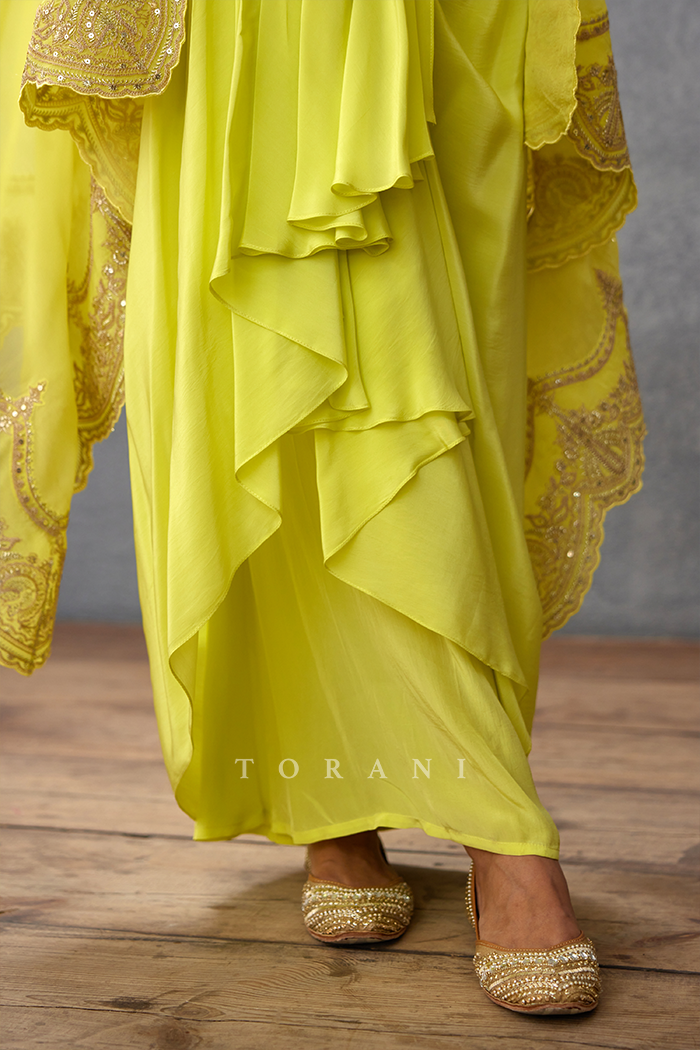 Gul-Mina Zuri Cape Set