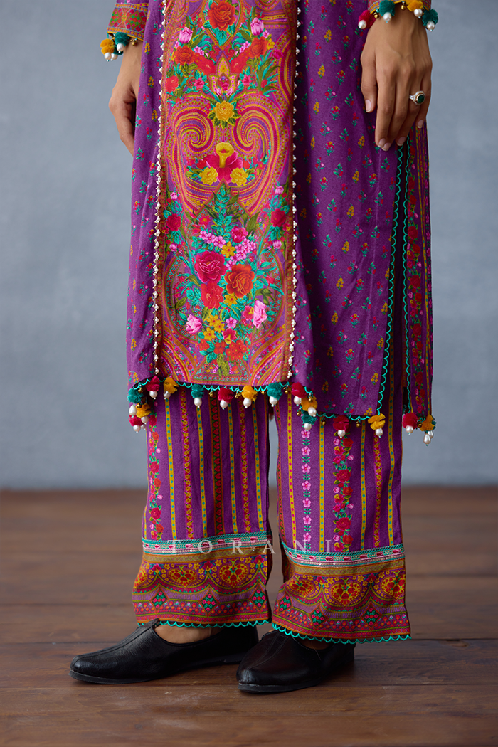 Dil Kusha Areeba Kurta Set