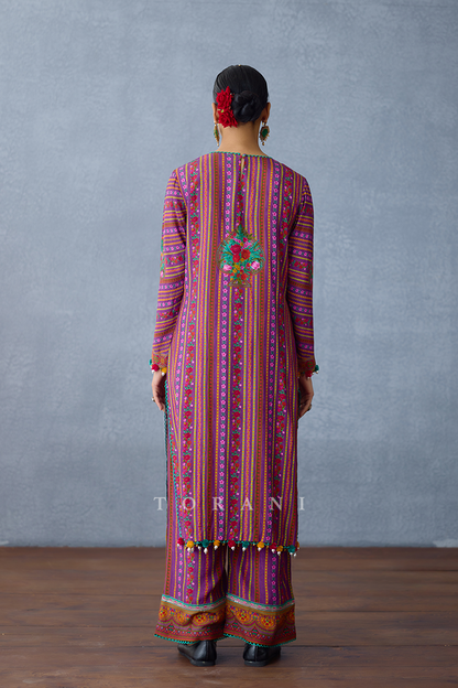 Dil Kusha Areeba Kurta Set