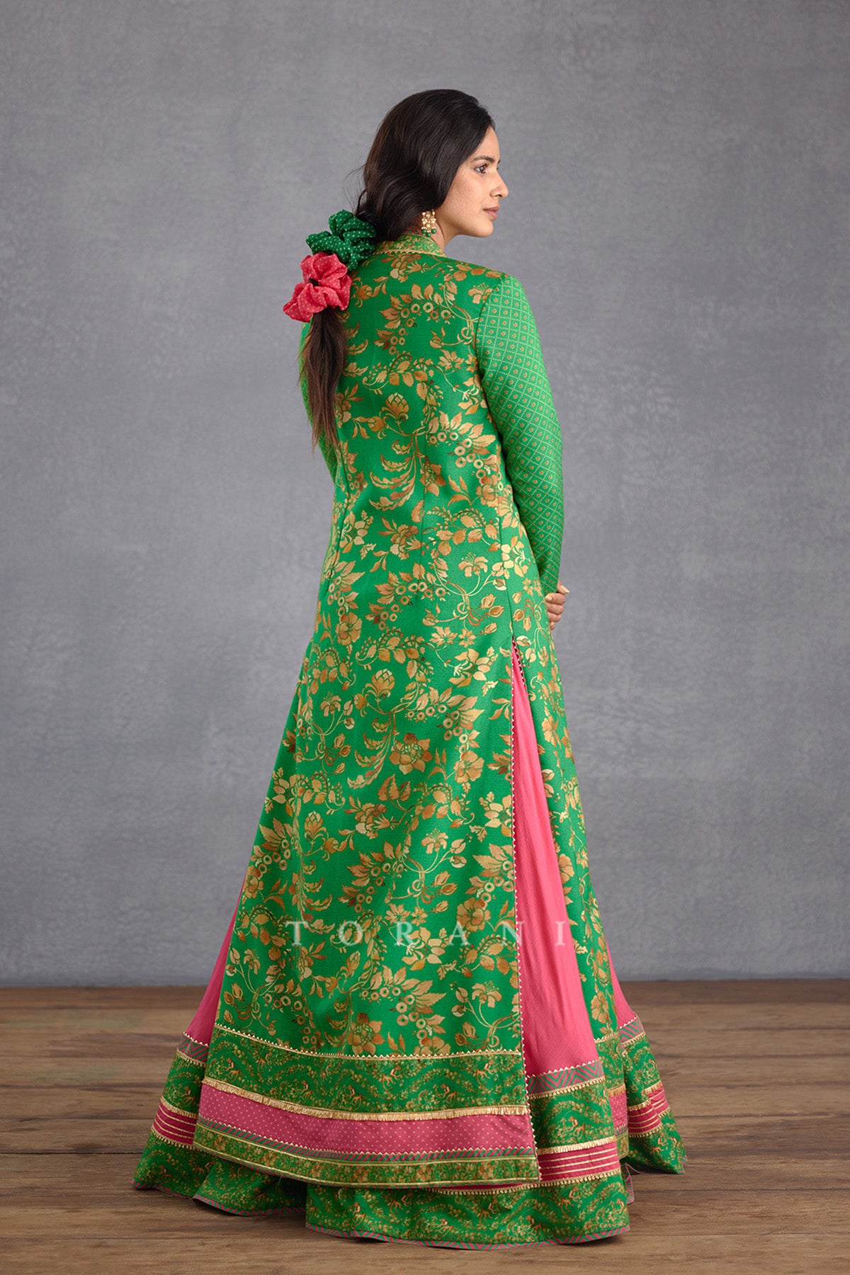 Rang Naaz Raabia Jacket Set