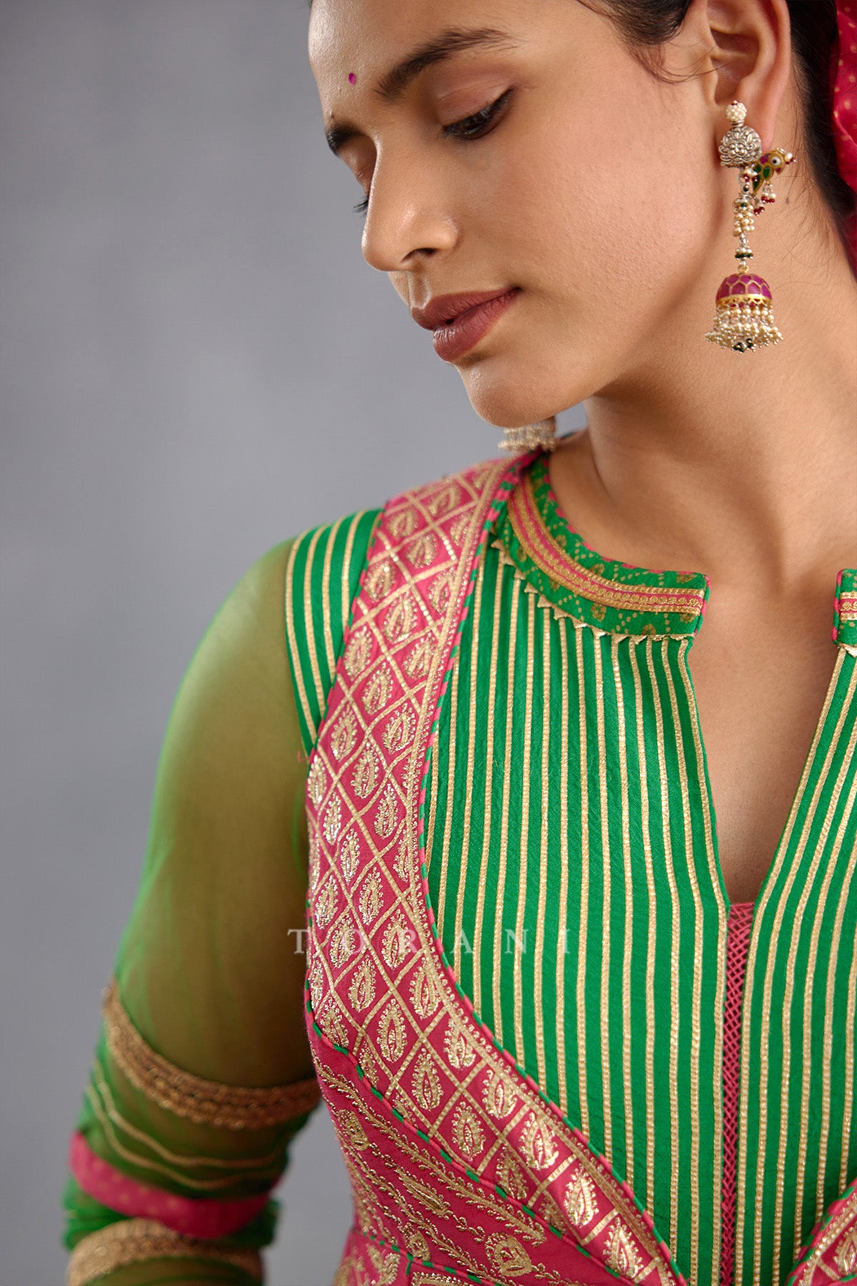 Rang Raas Shirin Jacket