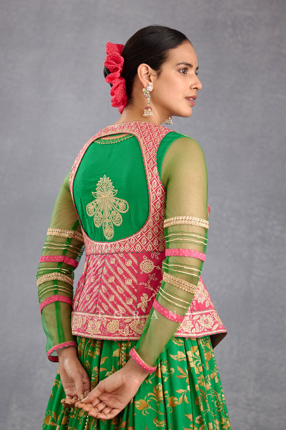 Rang Raas Shirin Jacket