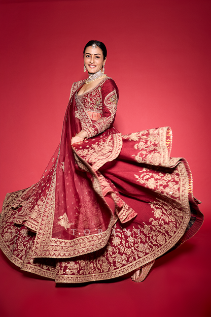 Namrata Shirodkar In Our Shamse Raazi Anarkali Set