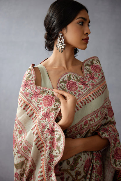 Jaituni Vanida Saree