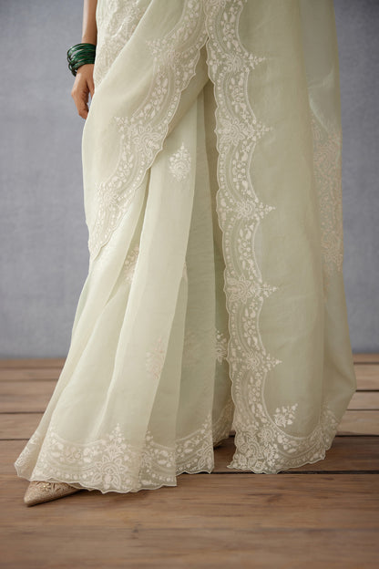 Jaituni Yuvani Saree