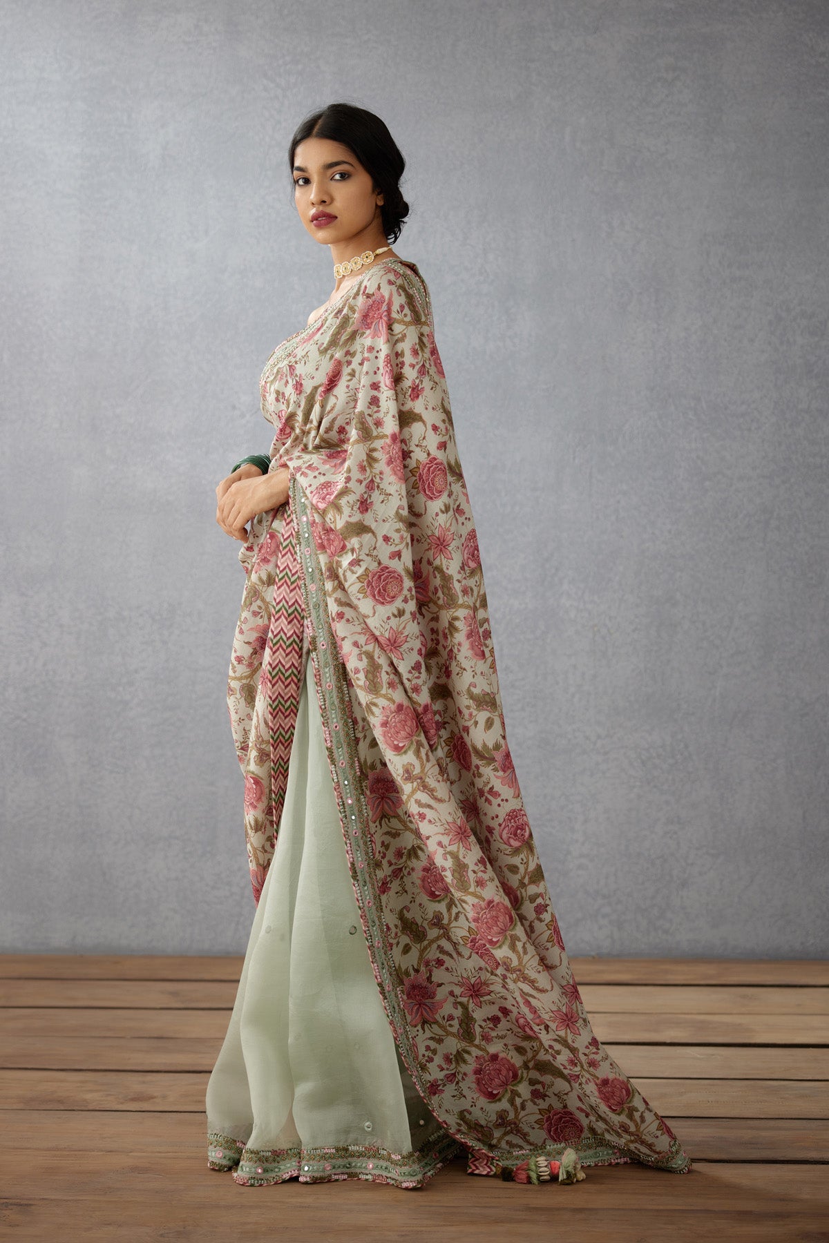 Jaituni Sheesha Revathi Saree