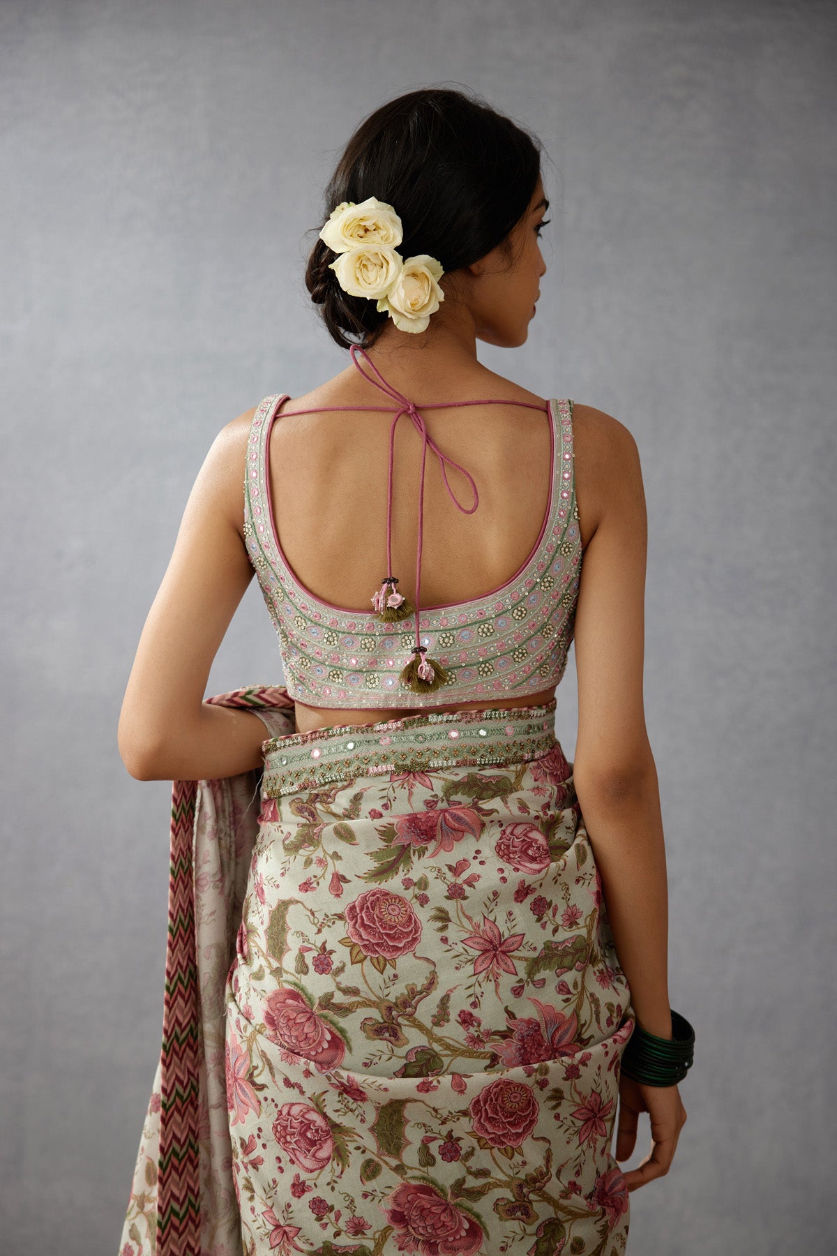 Jaituni Sheesha Revathi Saree