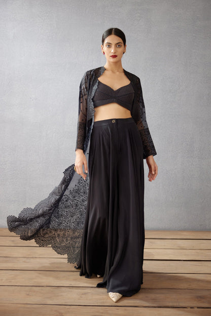 Gulghast Daavya Cape