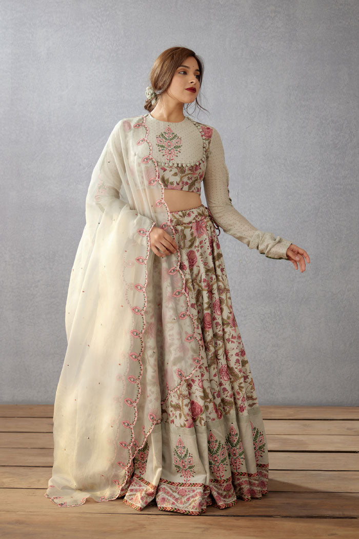Jaituni Bindu Lehenga Set