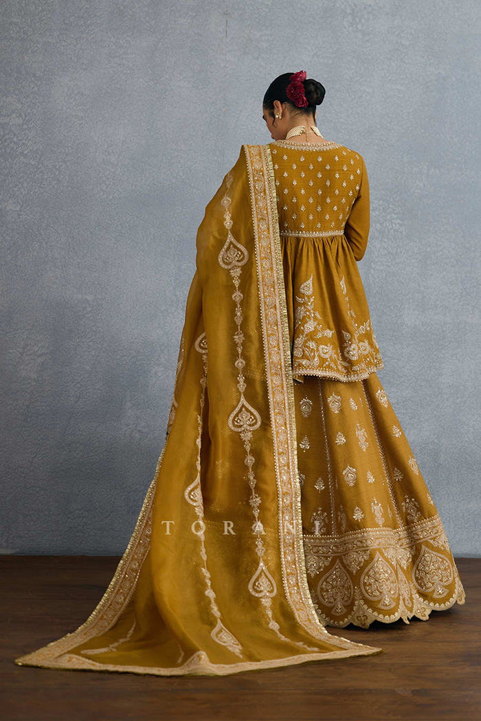 Mehre Heer Lehenga Set