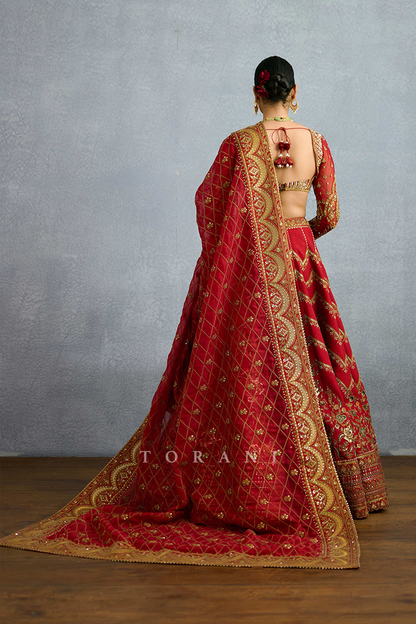 Shamse Fariha Odhni