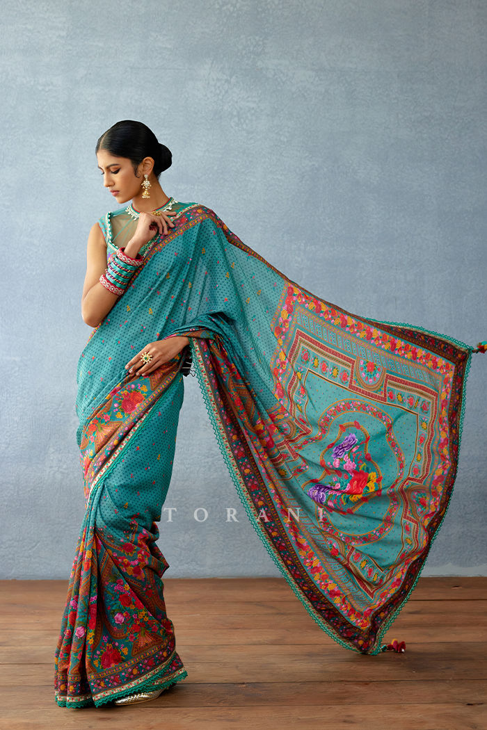 Dil Nawaz Zahra Saree