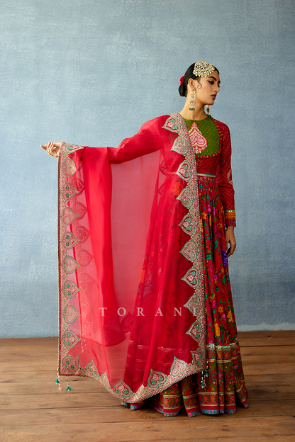 Dil Surkh Nimat Odhni