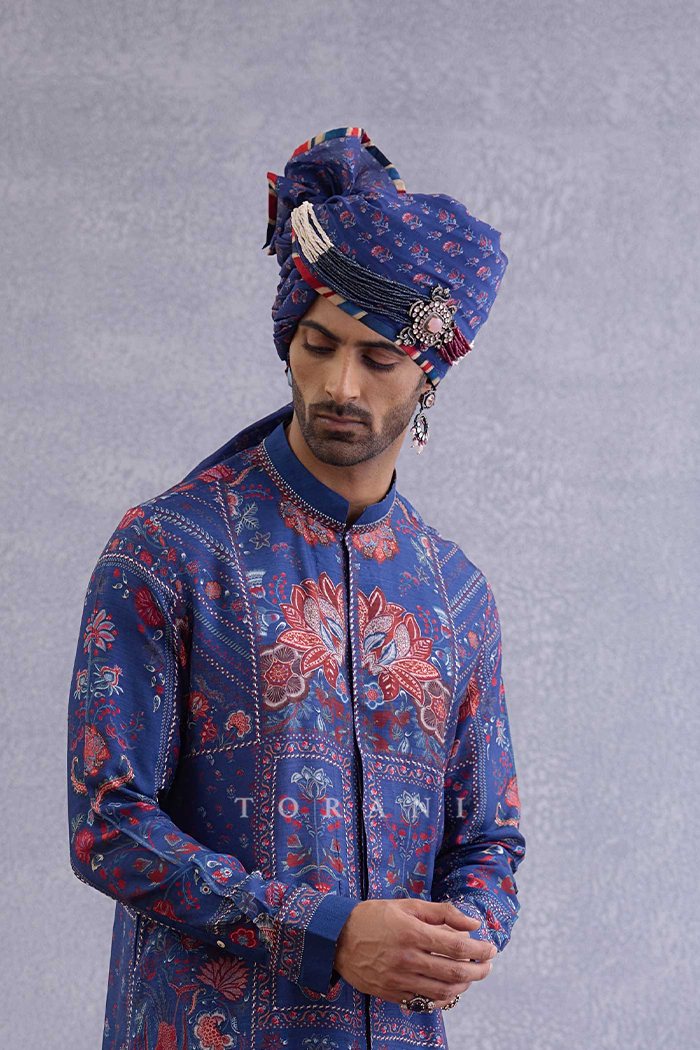 Neelambar Viraaj Saafa