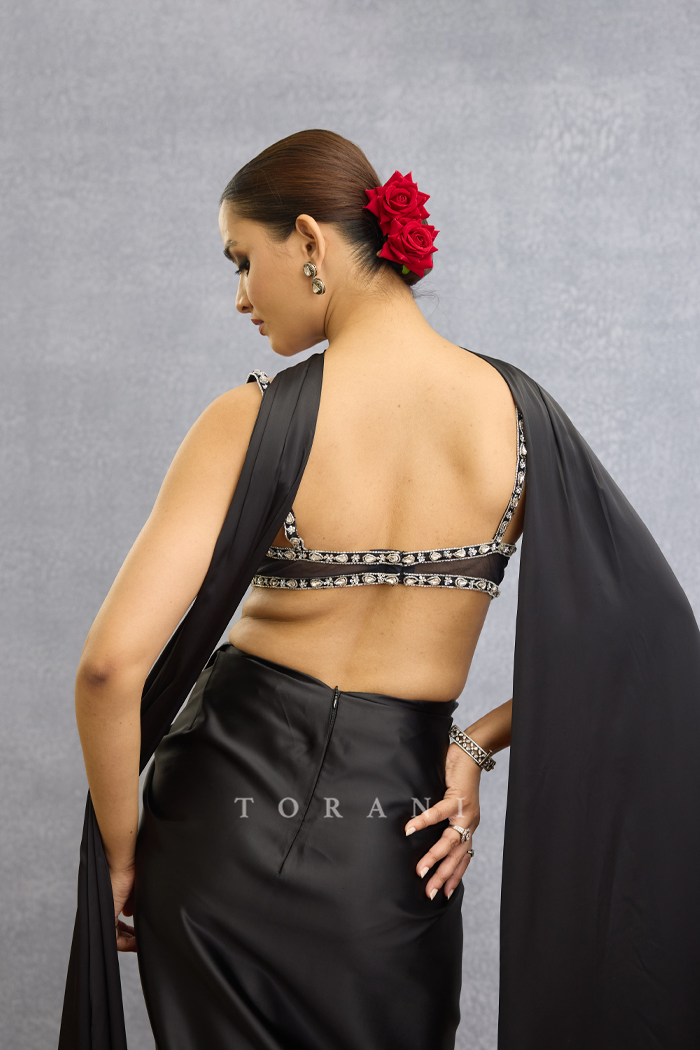 Siyaahi Trisha Skirt Set