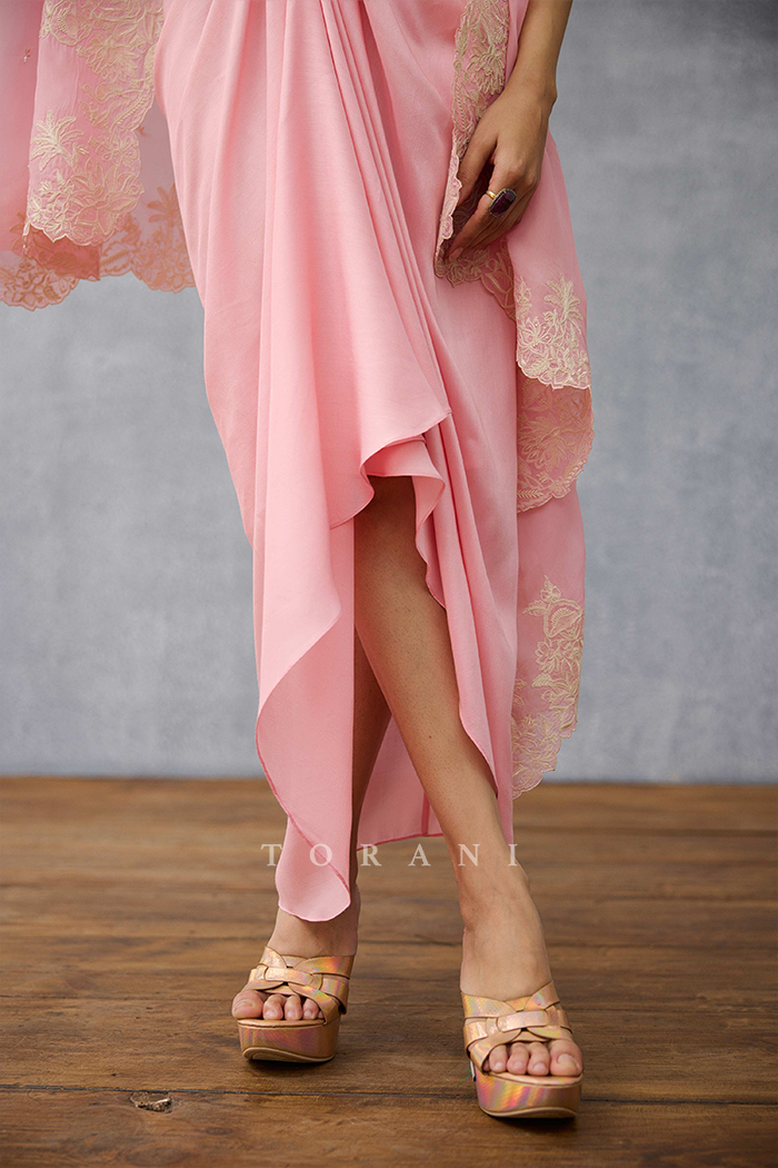 Gulaban Zuri Cape Set