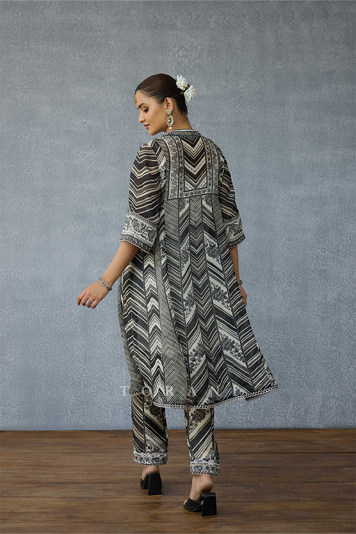 Kalamkari Asthika Kurta Set