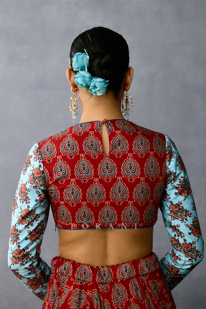 Neer-Kashish Saroja Vimalangi Lehenga Set