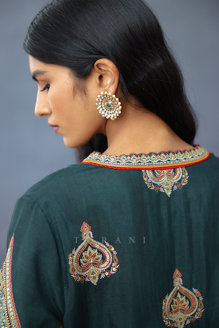 Dil Shadaab Maira Kurta Set