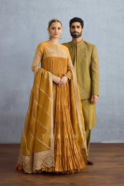 Arsh and Minaj for Him and Her