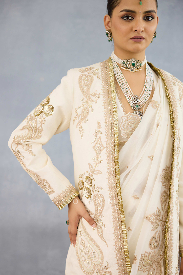 Maahe Parthi Jacket
