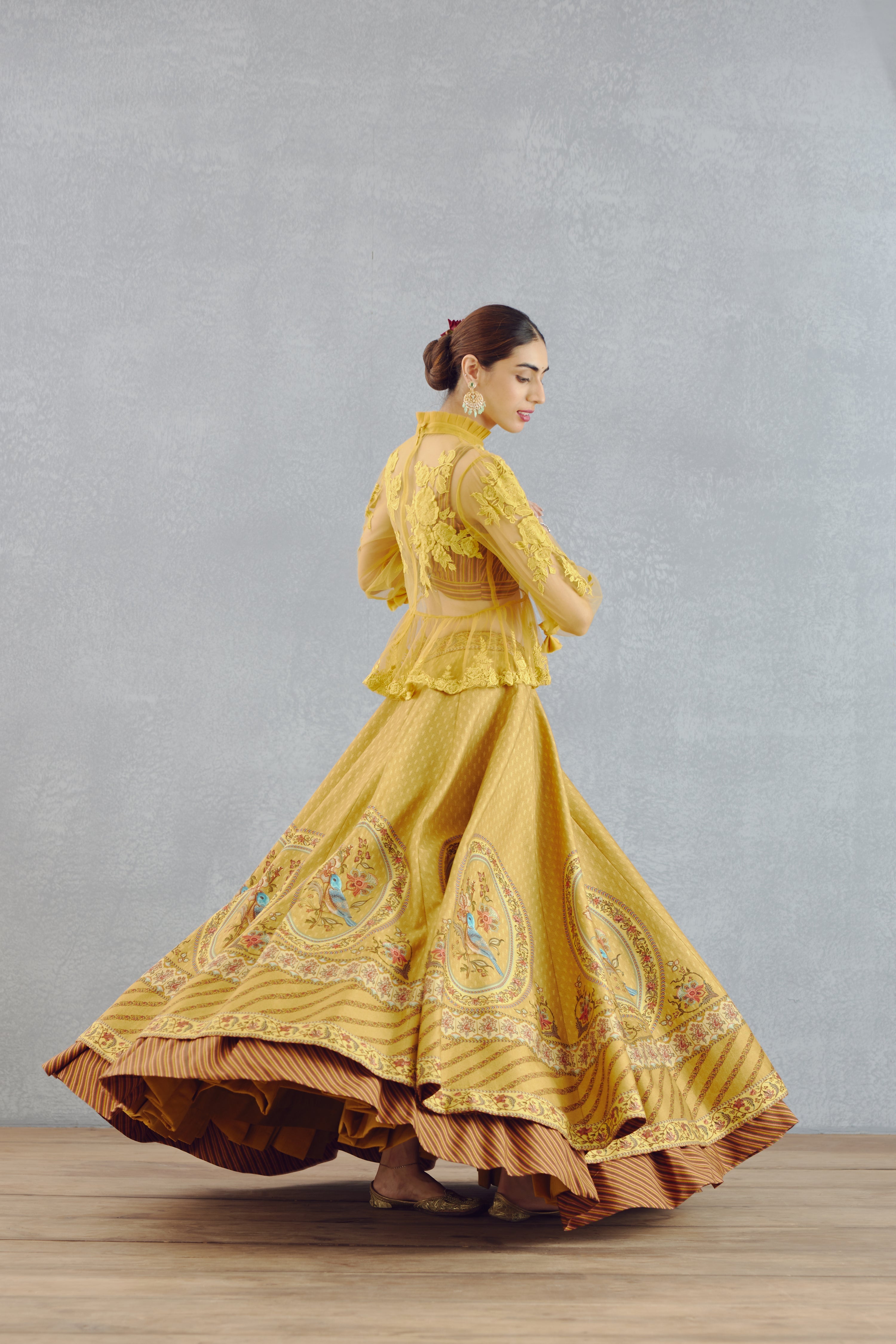 Shriya Pilgaonkar In Our Sunehra Poulami Lehenga Set