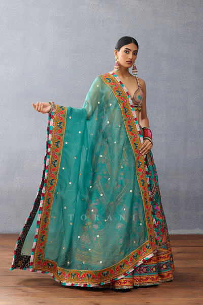 Dil Nawaz Azmat Lehenga Set – Torani India