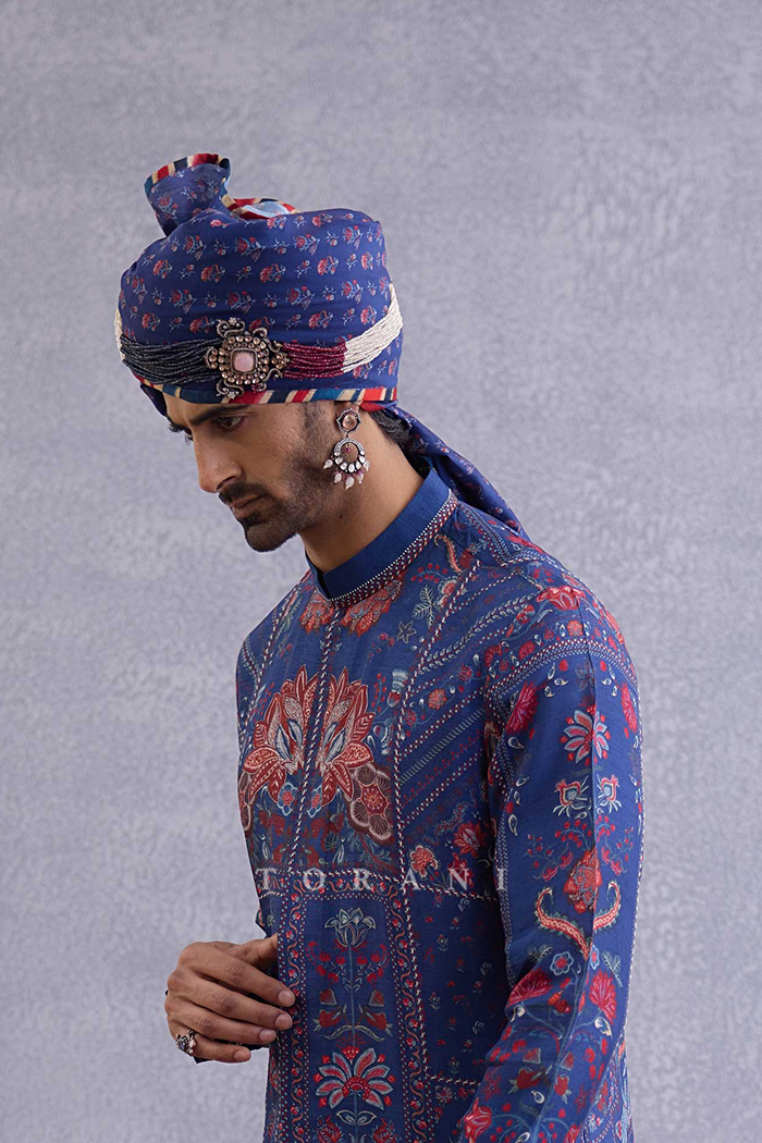 Neelambar Viraaj Saafa