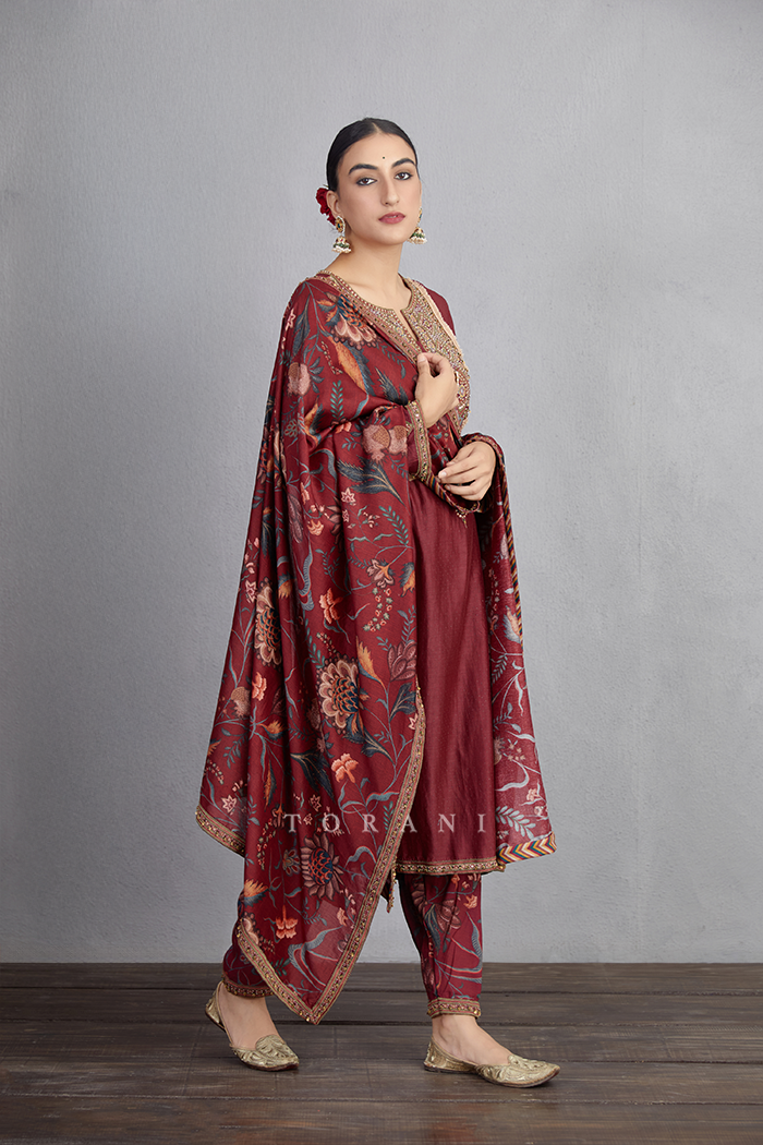 Sanobar Paakizah Kurta Set