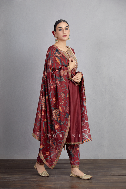 Sanobar Paakizah Kurta Set